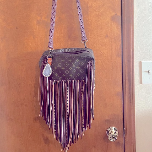 Louis Vuitton Handbags - Louis Vuitton authentic VintageBohoBags original crossbody